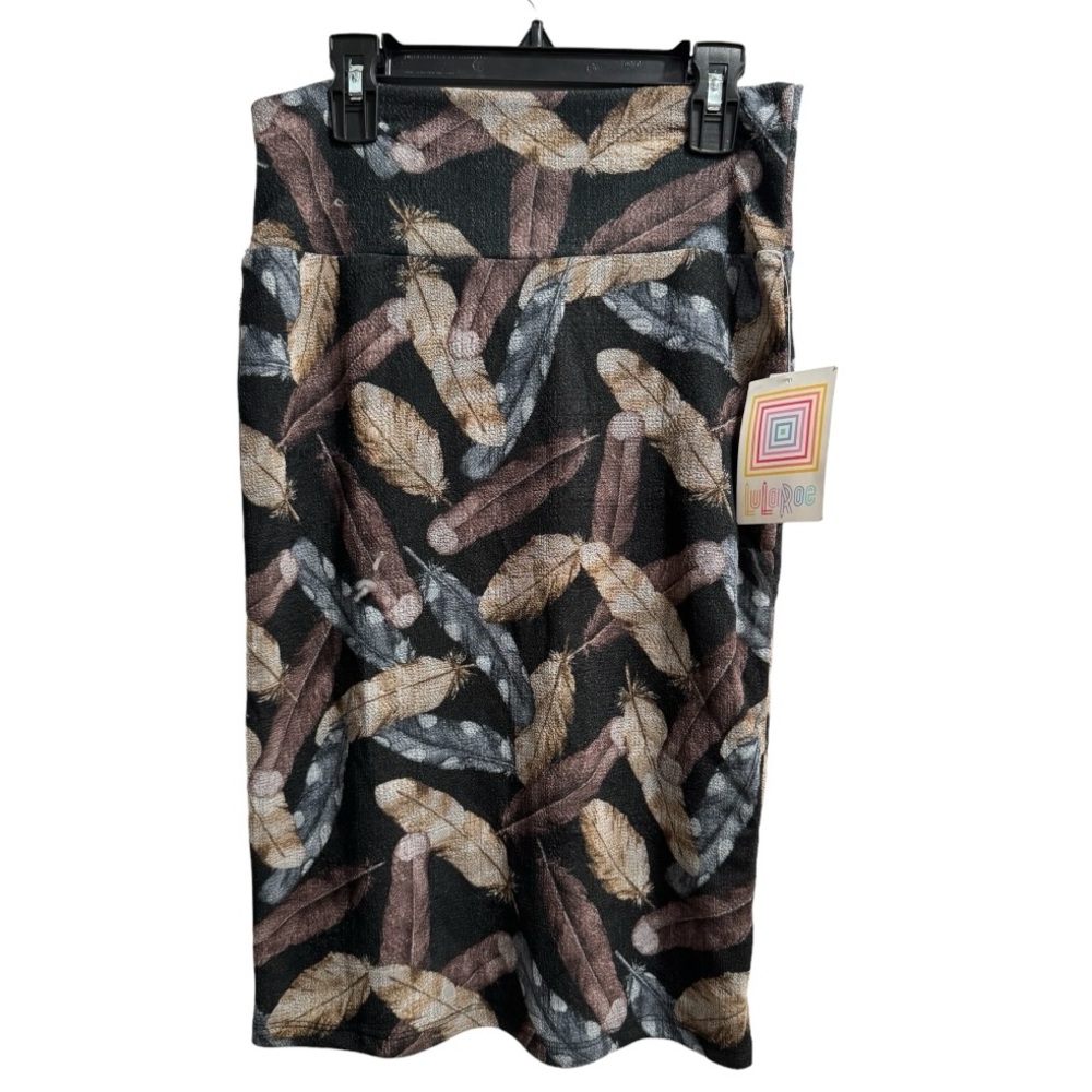 LuLaRoe Cassie Skirt, Feather Pattern, size XS NWT
